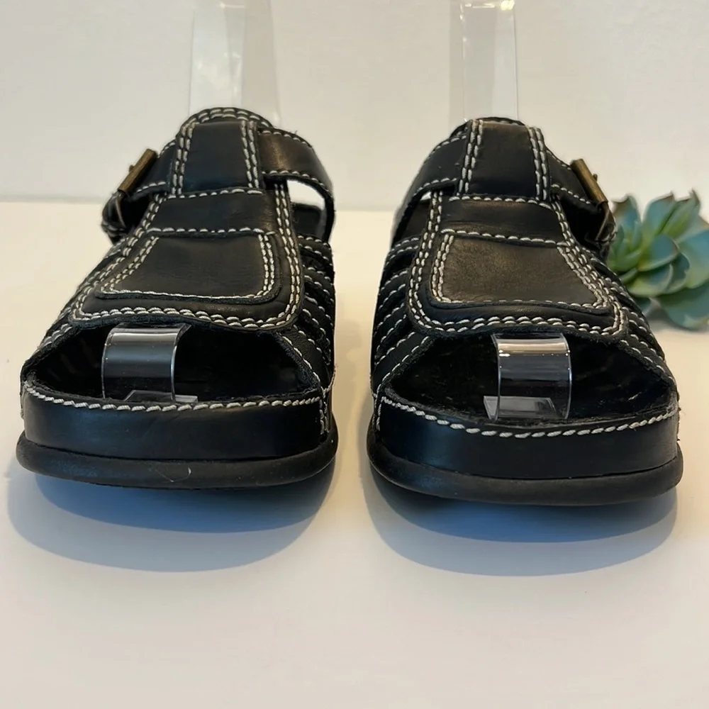 Bellini Womens Navy Leather Chunky Comfy Sandals Size 8.5 New Without Tags